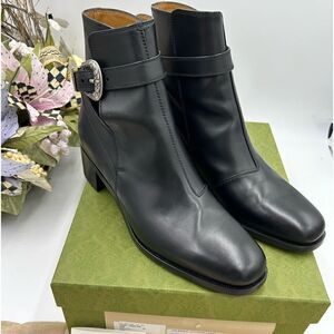 Gucci | Shoes | Gucci Saddle Brown Leather Pullon Chelsea  display picture 3
